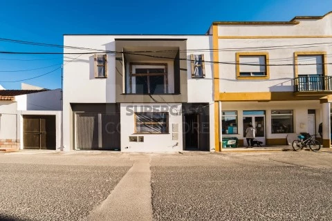 Moradia T4 em Ferrel, Peniche