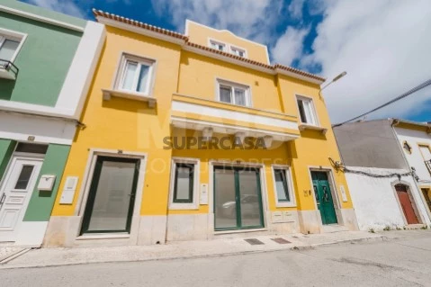 Gebouw Op Ferrel, Peniche