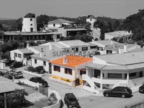 Moradia T2 em Santa Maria, São Pedro e Sobral da Lagoa, Óbidos