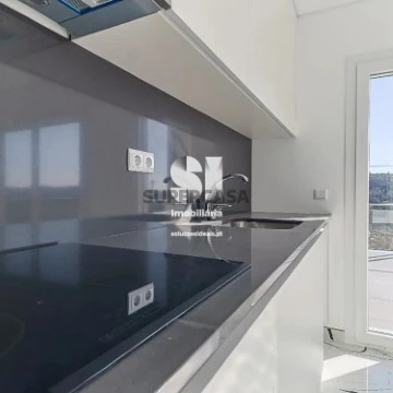Moradia T5 em Antuzede e Vil de Matos, Coimbra