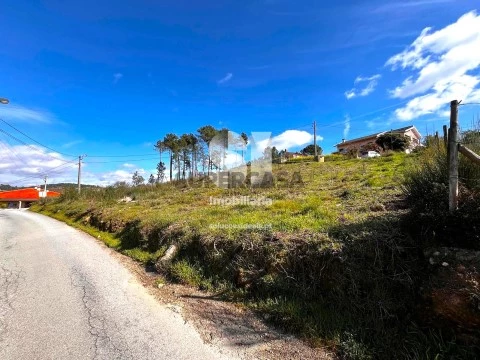 Terreno em Mouçós e Lamares, Vila Real
