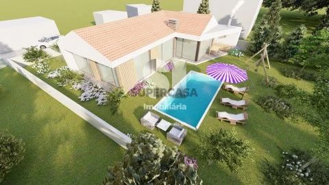 Terreno em Mouçós e Lamares, Vila Real