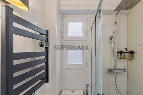Prédio com AL para venda