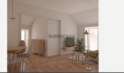Apartamento T1+1 em Ladeira das Fontaínhas, São Sebastião, Setúbal