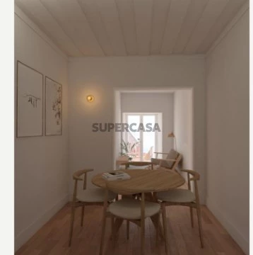 Apartamento T1+1 em Ladeira das Fontaínhas, São Sebastião, Setúbal