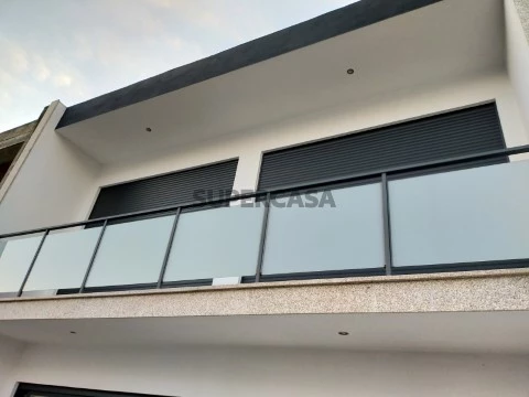 Moradia T3 em São Verissimo Barcelos