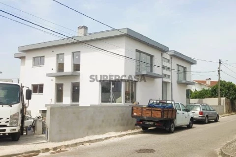 Apartamento T3 em Beduído, Estarreja