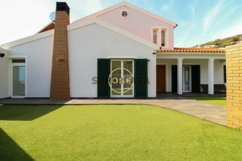 Moradia T4 em Canhas, Ponta do Sol