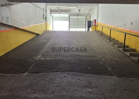 Garagem_Montijo_Montijo_Nuno Gama_LATIFI (11)