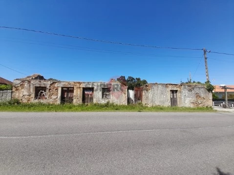 Moradia T3 em Bela, Monção