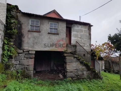 Moradia em Tangil, Monção