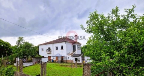 Moradia T3 em Ganfei, Valença
