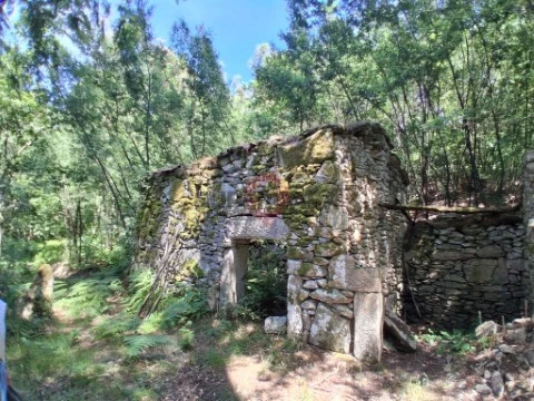 Terreno Rústico em São Paio, Melgaço