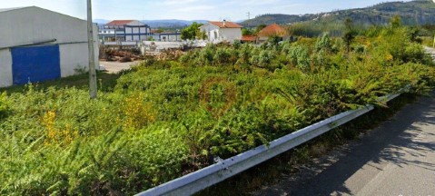 Terreno Urbano Barbeita, Monção