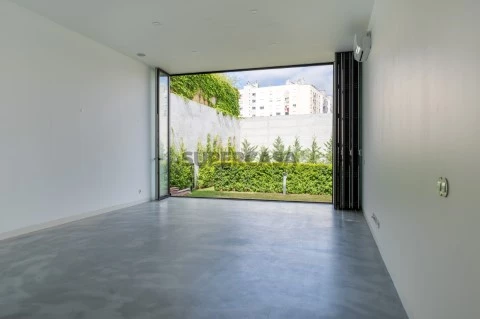 W5266 - T3 novo em Marvila | Wallis Real Estate Consulting