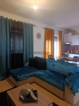 Apartamento T2 em Laranjeiro e Feijó, Almada