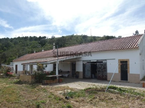 Quintinha T4 em São Marcos da Serra, Silves