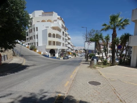 Lote na Rua da Hortinha, Ferragudo, Lagoa