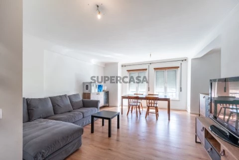 Apartamento T3 - Vila Lusitano -24