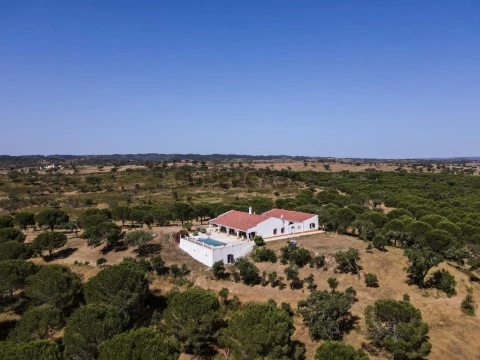 Quinta T4 em Ourique, Ourique