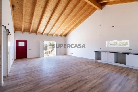 Moradia T2 na Rua de Mouricão, São Bartolomeu de Messines, Silves