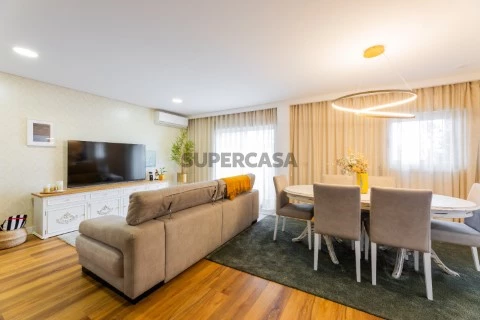 Sala de estar e de jantar