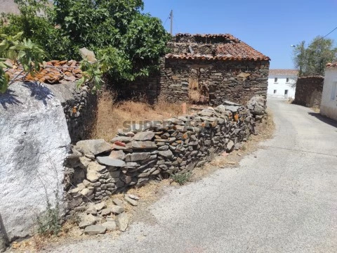 Fachada Ruina-Moradia T2#CerrodaVinh#Alcoutim#Pereiro#CASASDOSOTAVENTO (7)