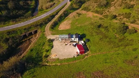FOTO AÉREA TERRENO RÚSTICO PLANO