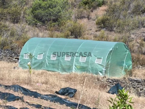 TERRENO COM POÇO