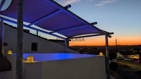 Teresa - Sunset Photo 1