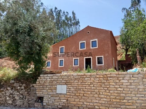 casa de pedra para venda