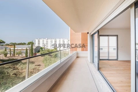 APARTAMENTO T2 BAIA SEIXAL