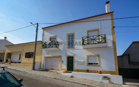 Gebäude auf Rua Catarina Eufémia, Montargil, Ponte de Sor
