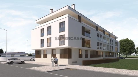 Apartamento T3 na Rua Manuel Mendes Consciência, Almeirim, Almeirim
