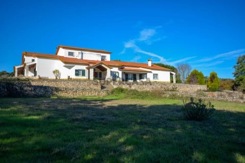 Ferme 10 Chambres Duplex au Rua Casal do Outeiro, Bemposta, Abrantes