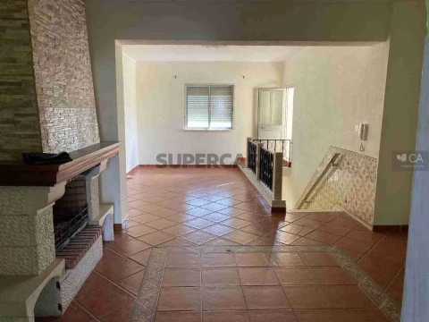Moradia T3 em Borba (São Bartolomeu), Borba