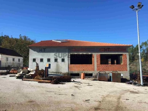 Armazém em Troviscal, Sertã