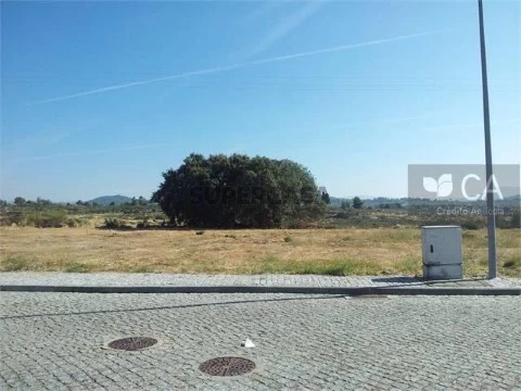 Terreno Urbano em Inguias, Belmonte