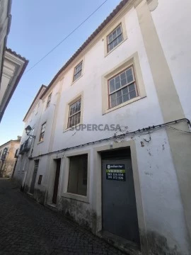 建筑 在 Abrantes (São Vicente e São João) e Alferrarede, Abrantes
