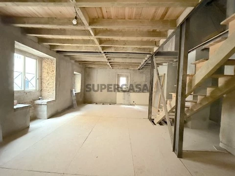 Gebouw Op Travessa do Meio a Santa Clara, São Vicente, Lisboa