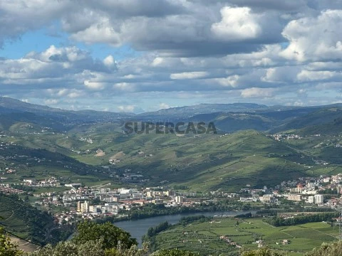Casa antiga em Cambres, Lamego