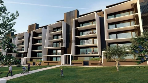 Duplex T2 na Rua António Tomás Botto, Montijo e Afonsoeiro, Montijo