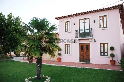 Quinta T3 Duplex em Olival, Ourém