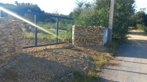 Terreno Urbano em Vales do Rio, Covilhã