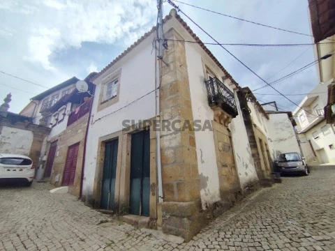 Prédio em Murça, Murça