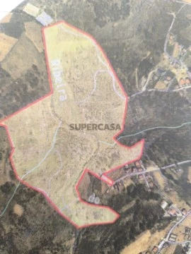 Terreno em Mairos, Chaves