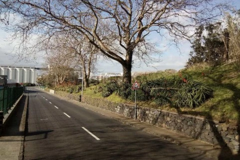 MPDL5022-BS - Terreno Pranchinha - Estrada Reg. Ribeira Grande - Ponta Delgada