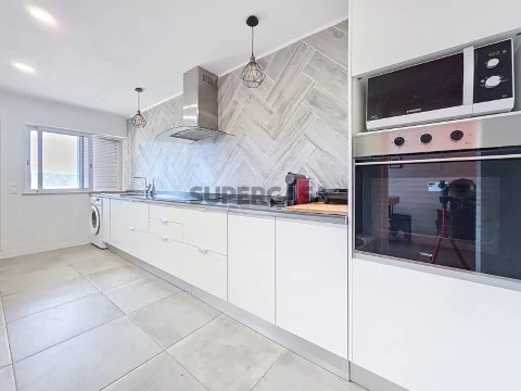 Apartamento T1+2 com Vista Magnífica em Silves