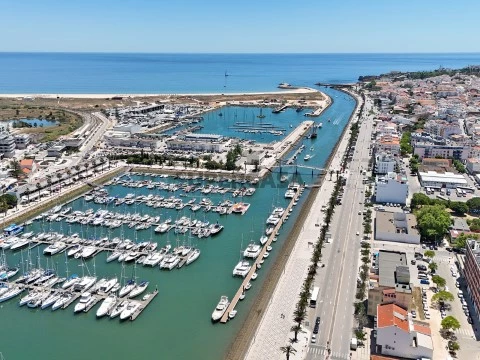 Penthouse T3 junto à Marina de Lagos