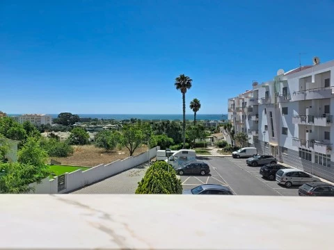 Apartamento t2 na Quinta de Santo António em Lagos